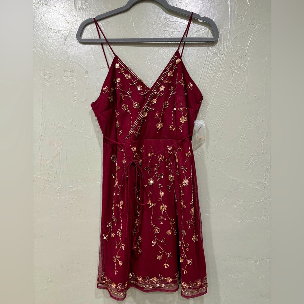 Altar’d State Beaded Maroon Mini Dress, Size Small.